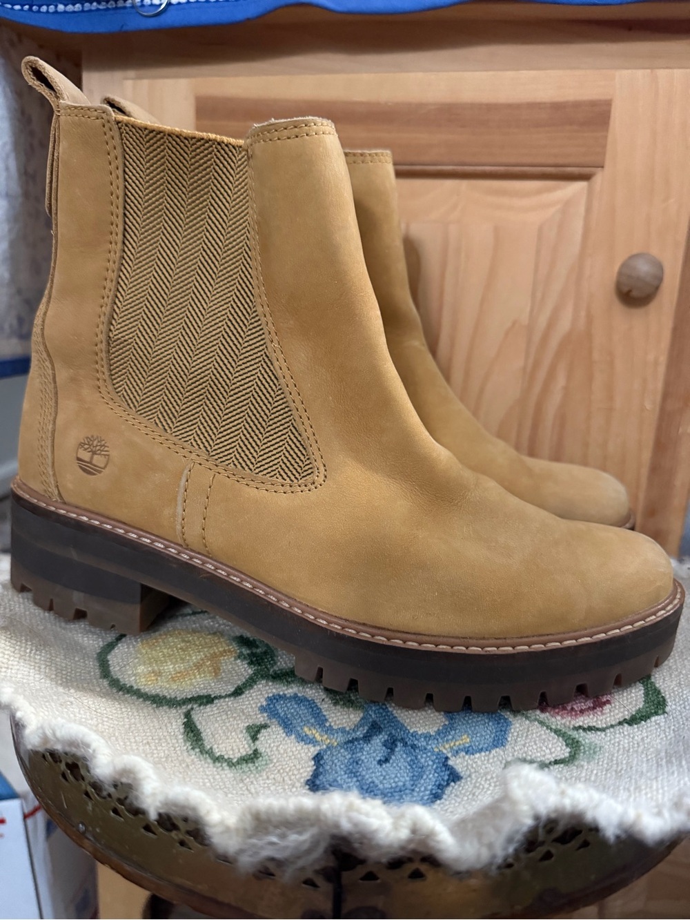Timberland Wheat Suede Chukka Boots